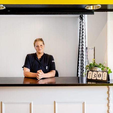 Hotell Kungsljus, Budgethotell Västervik Esterno foto